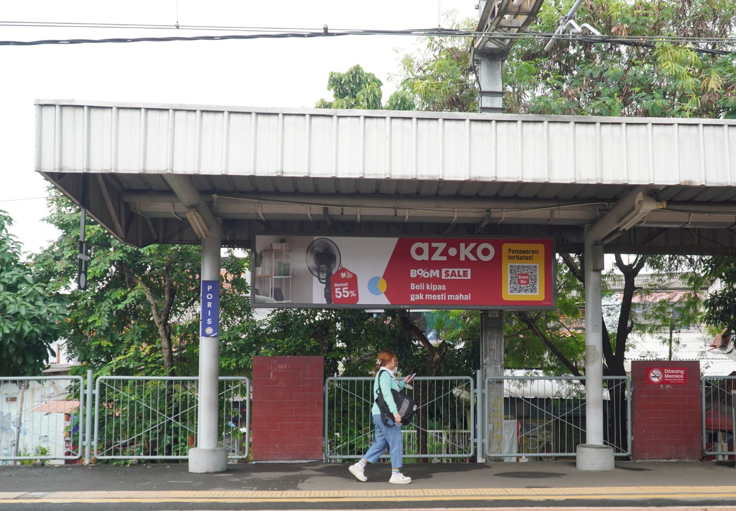 bus transjakarta non brt