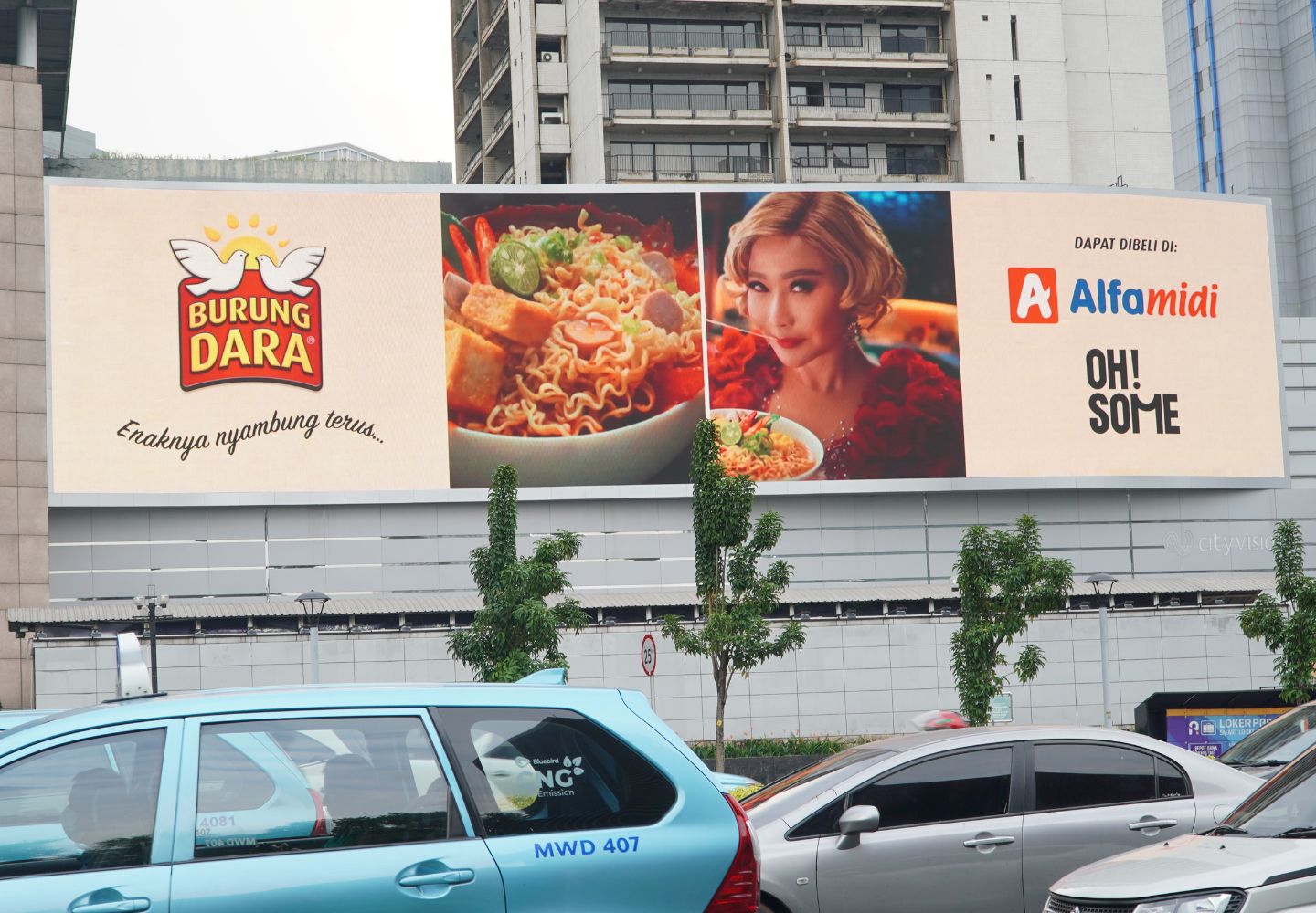 contoh iklan persuasif