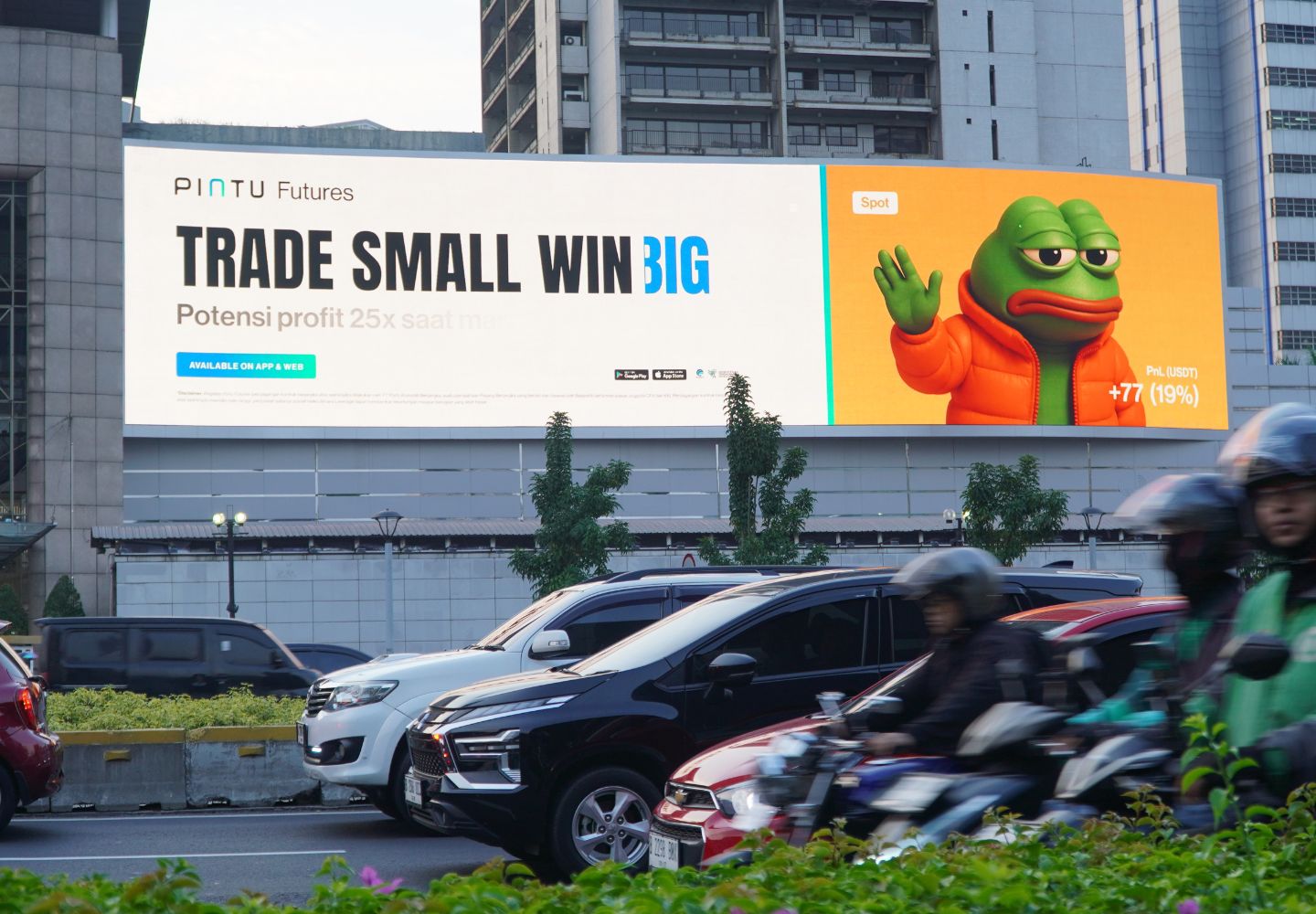 Iklan Menarik dan Kreatif