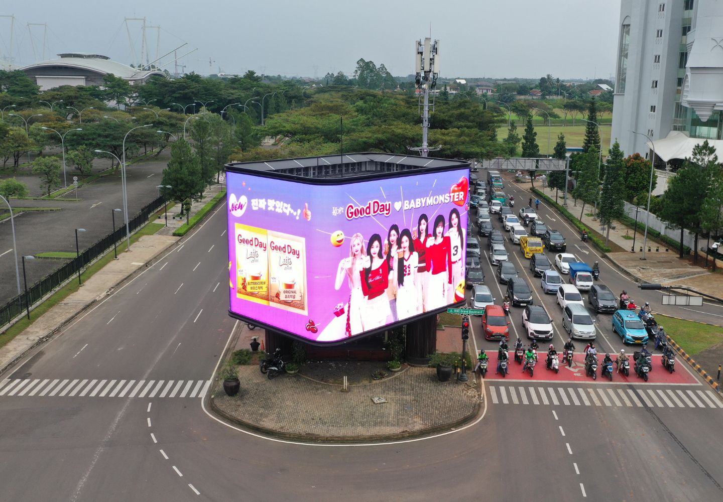 Iklan Menarik dan Kreatif