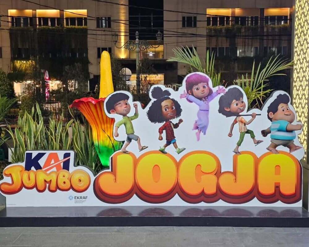 jumbo-di-stasiun-yogyakarta