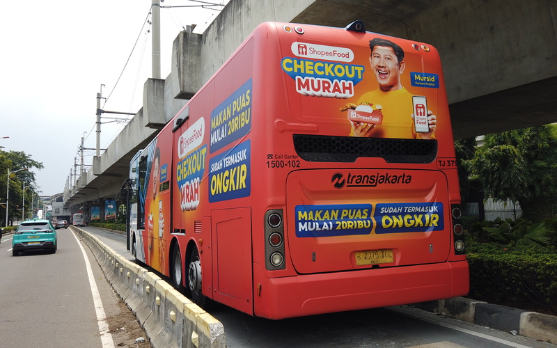 bus-exterior-advertising