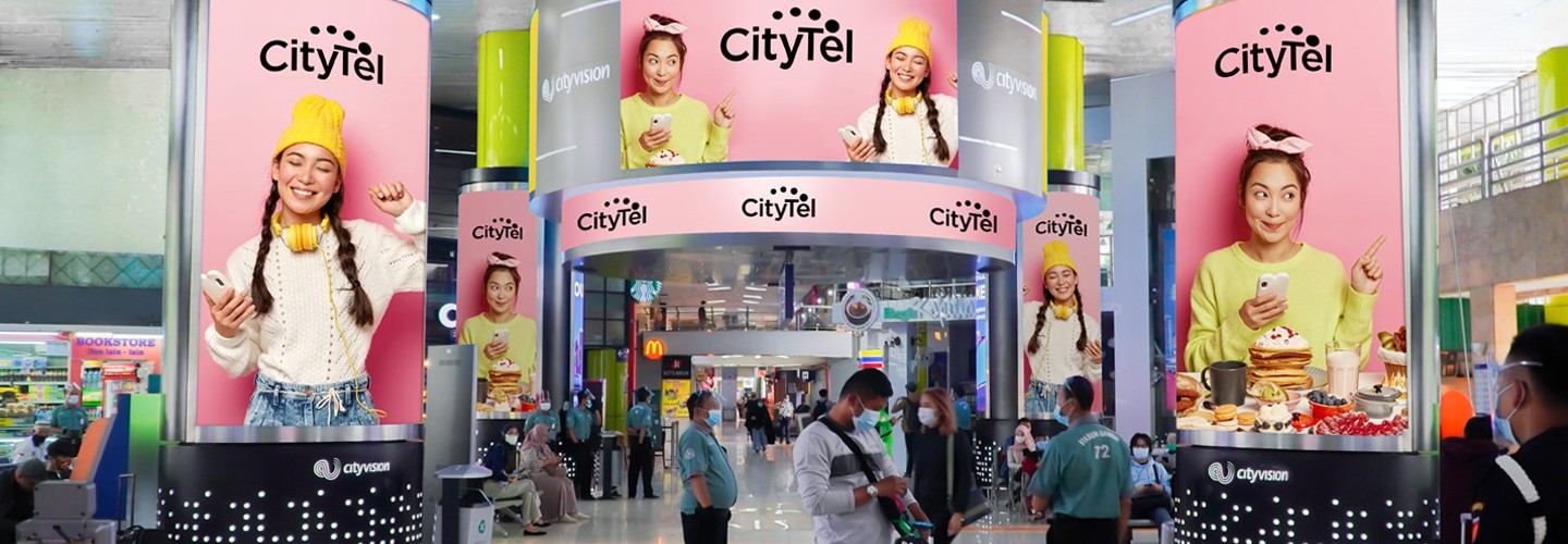 Strategi Riset Target Market untuk Iklan OOH yang Efektif